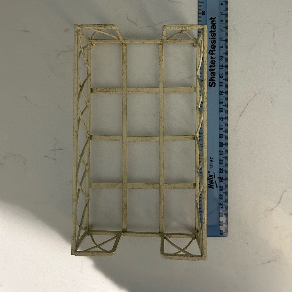 Guest Hand Towel/Dinner Napkin Holder